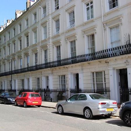Stay In Serviced Apartments Queensway Londres Exterior foto