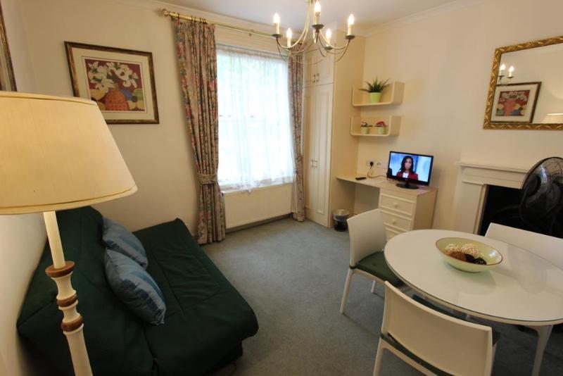 Stay In Serviced Apartments Queensway Londres Exterior foto